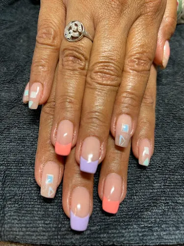 2 - Shaan Beauty Salon