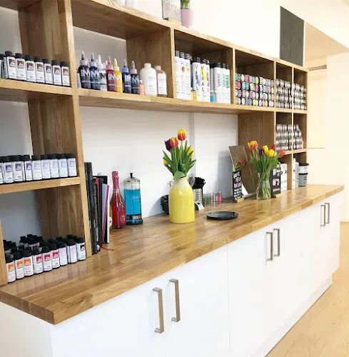 3 - Shapes Hair Design