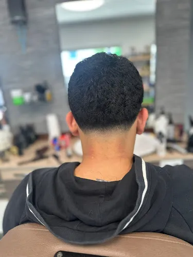 5 - Shareef Friseur Wörgl