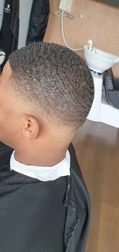 5 - Sheilas The Hair Stylist (Specialises in Perm’ infos Unisex)