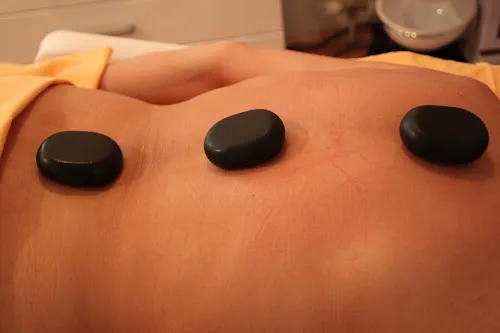 1 - SHEN Ti °HautÄsthetik - Wo deine Schönheit Kraft findet