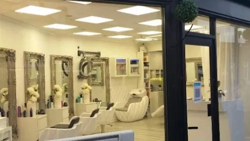 3 - Signature Beauty Hair Salon