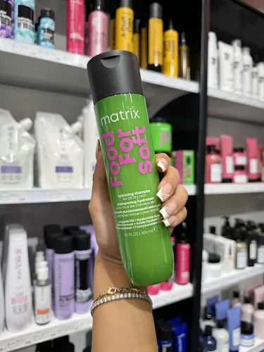 4 - Simply Nails & Spa