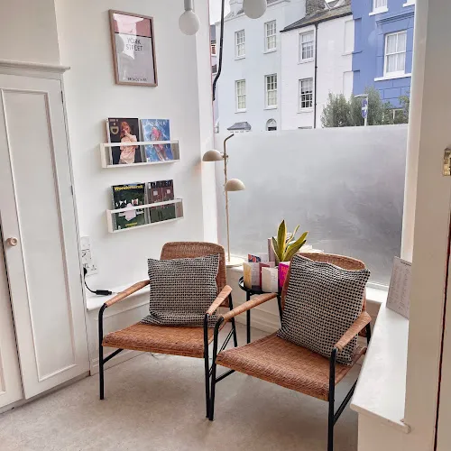 1 - Singing Hair Club