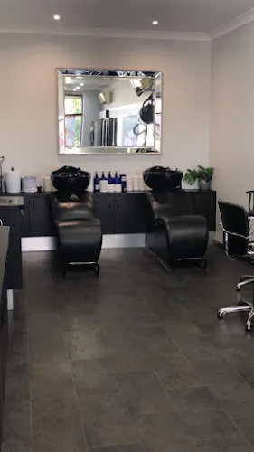 4 - Sisters & Co Hair Studio