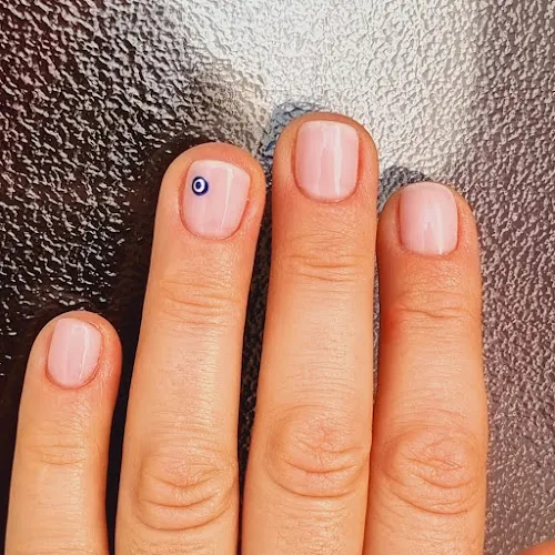 5 - Sixteen - Stanmore