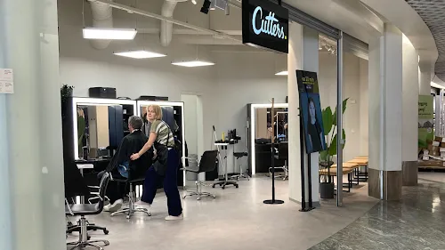 2 - Sizar Frisørsalong