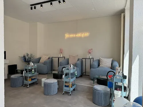 2 - Skin Glow Leipzig