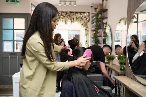 4 - Snipaholix hair studio