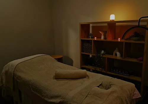 4 - SNS Exclusive Salon