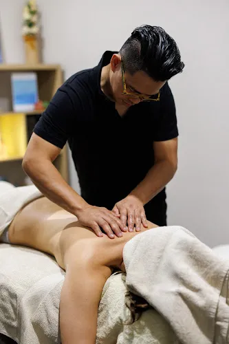 6 - SNS Exclusive Salon