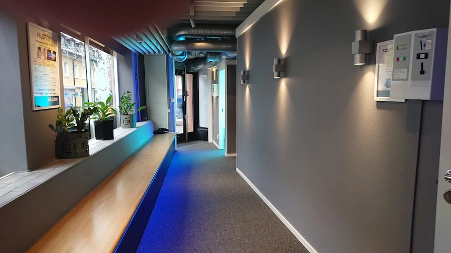 1 - Solsidan Solarium Drop In