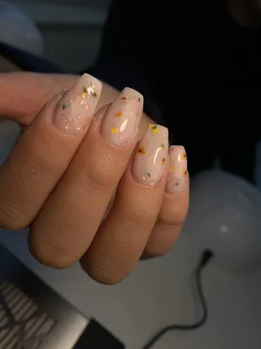 7 - Sorelle Hair Design