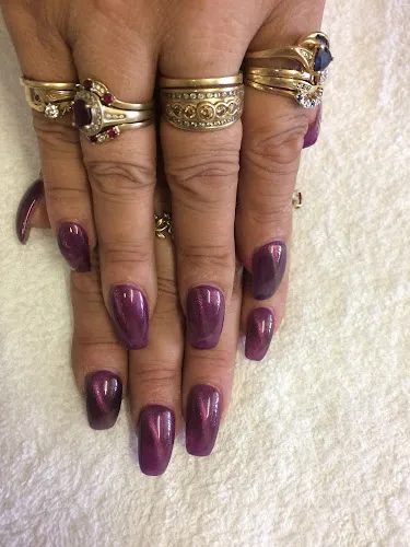 4 - South Hedland Renoir Barber & Hairdresser