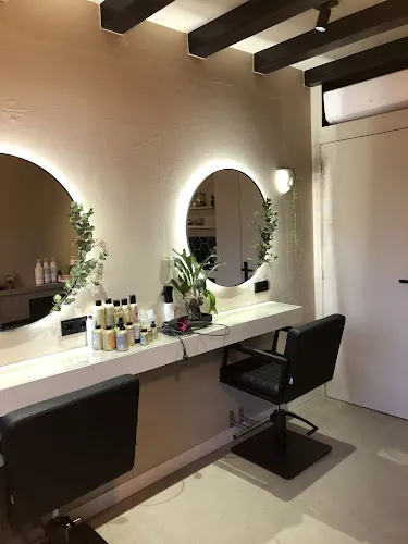 4 - Specialist in Hair | kapsalon Kampen | Davines