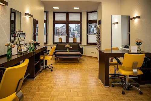 3 - STADT FRISEUR