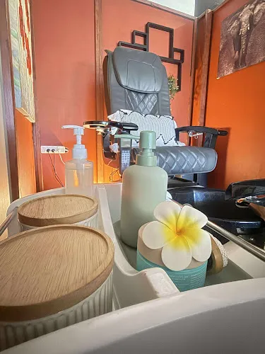 4 - Stallions Clip Joint