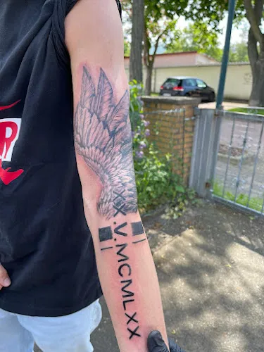 6 - Star-eye Beauty Studio