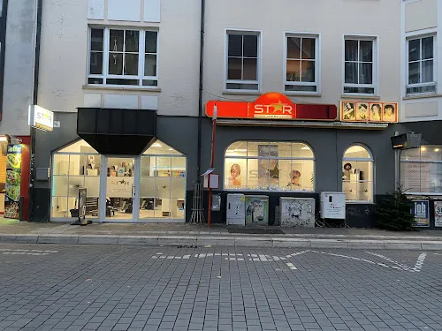 4 - Star Friseur Damen und Herren