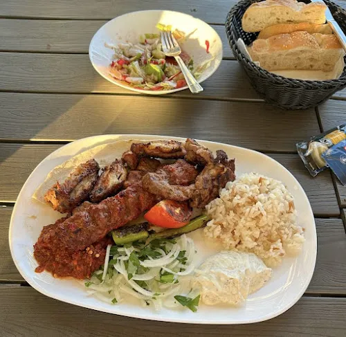 7 - Star Kebap
