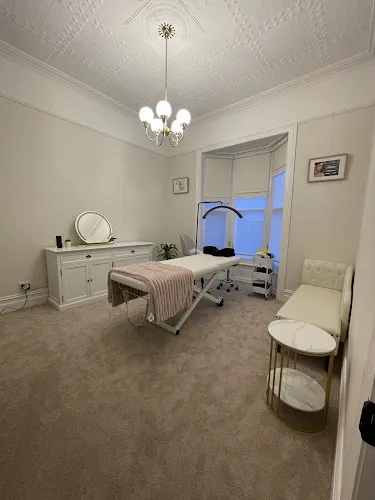 2 - Stawell Hair & Wellness