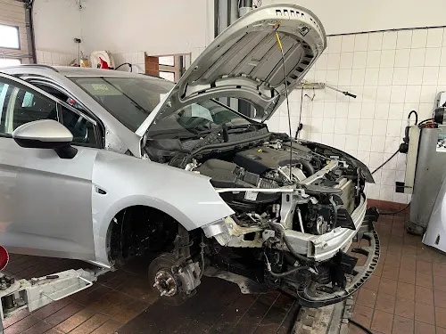 2 - Stefan Schlüssel Kfz-Meister-Fachbetrieb