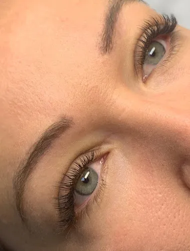 4 - Stephs Beauty Lounge