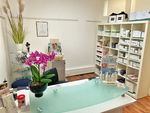 2 - Stockholm Beauty