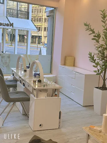 3 - Story Nails Bielefeld