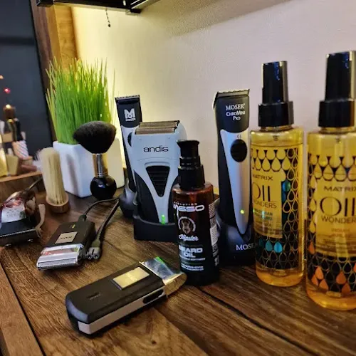 4 - Studio Fryzur Angelika Helka „ Angel Hair”