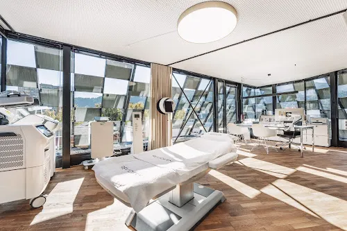 3 - Studio Prestige Tanja Keller