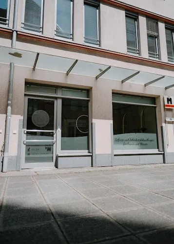 5 - Sümy beauté and the beast