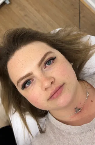 5 - Sum Sum Nails & Beauty