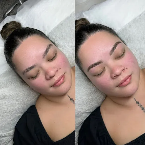 4 - Sum Sum Nails & Beauty