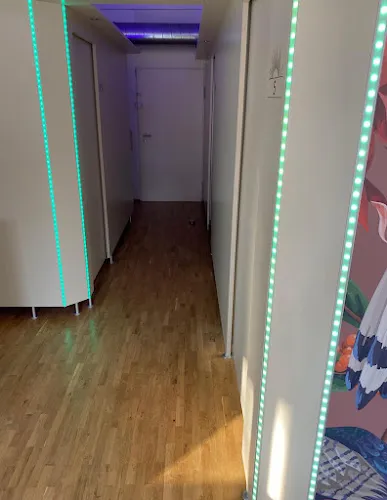 8 - Sun Company Bad Soden