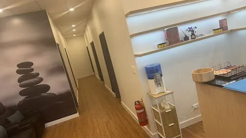 3 - Sunshine Massage Yeppoon Central （Old Magic Massage Yeppoon Shop）