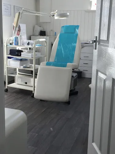 3 - Sunshine Tanning Studio