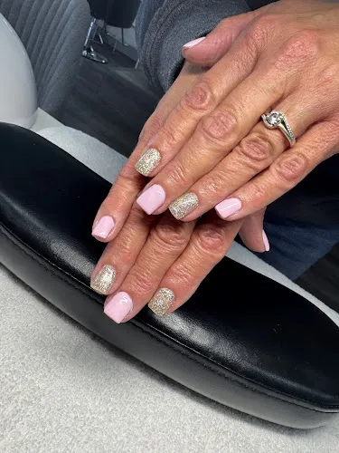 4 - Suntrix Beauty Salon LTD