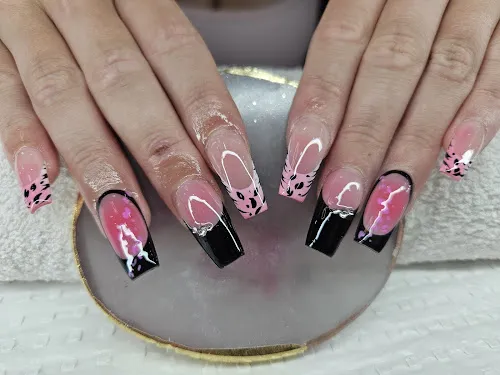 3 - Super nail care and spa