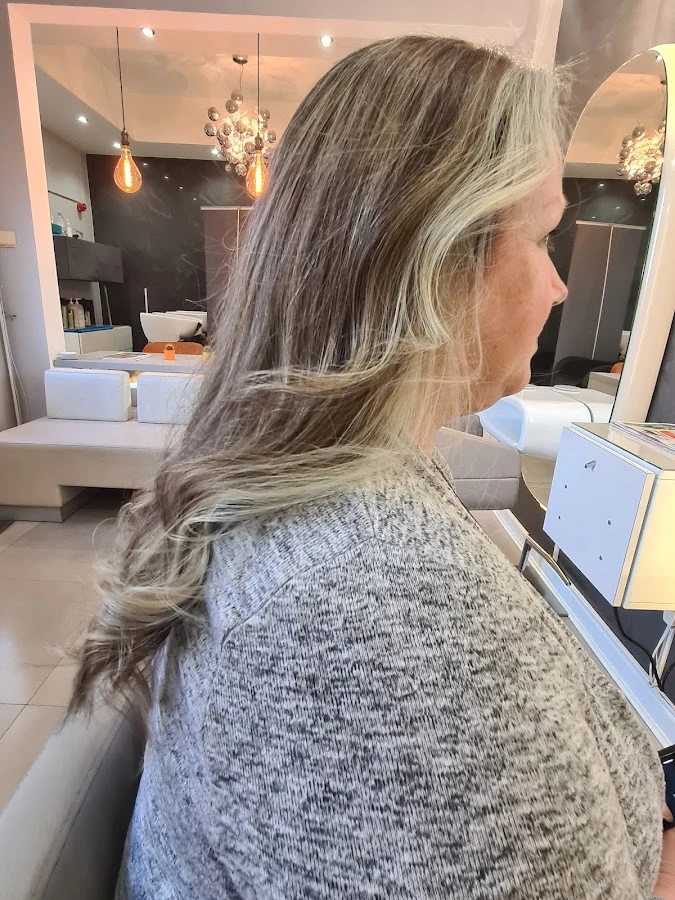 1 - Supreme Hair Salon Manchester