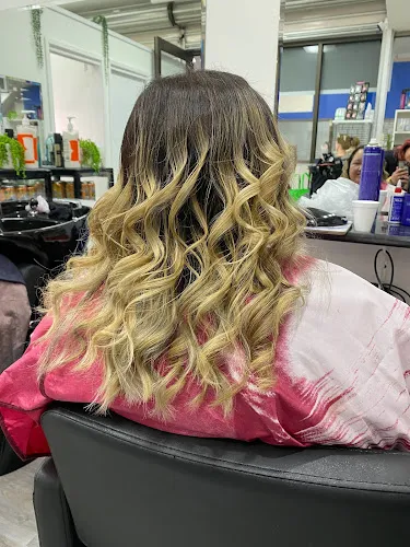 2 - Sweeties Beauty Salon