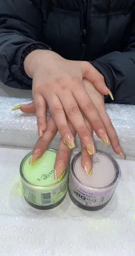 6 - Sweeties Beauty Salon