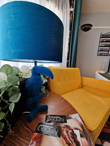 7 - T & M Nails and Beauty