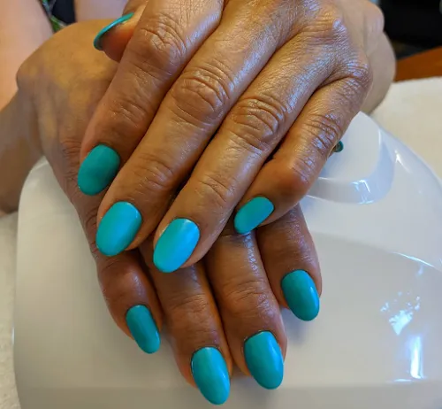 3 - T-Fuong Beauty Salon