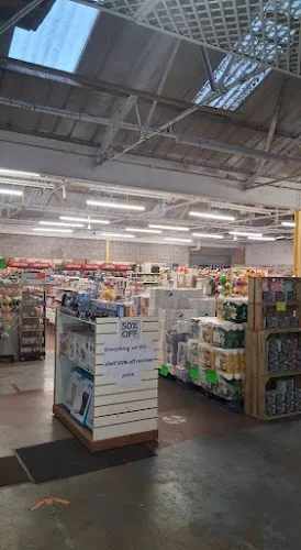 6 - T Js Discount Warehouse