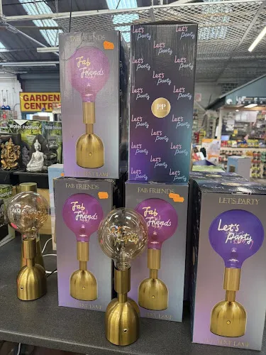 1 - T Js Discount Warehouse