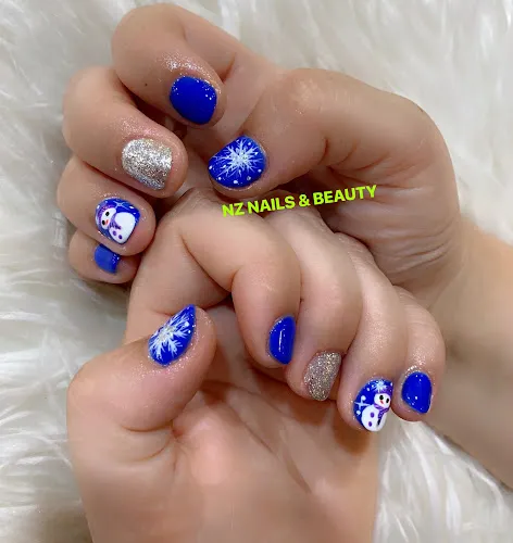 5 - T T NAILS AND BEAUTY