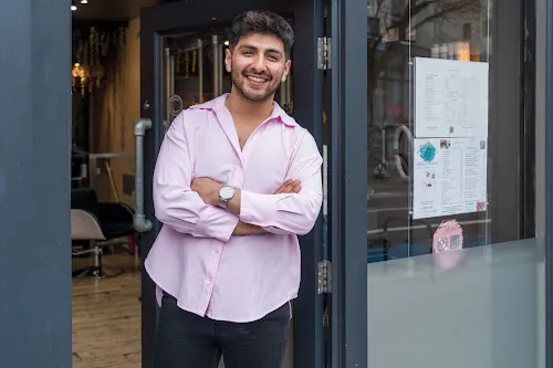 5 - Tai Chung Wah Hair Salon