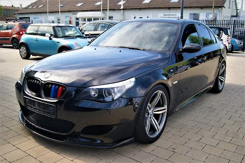 8 - Taissir Badr Beauty-Car