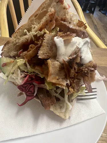 3 - TAKSİM döner & pizza